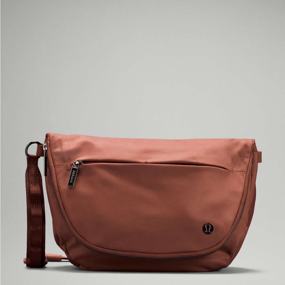 Lululemon All Night Festival Bag *Zip Top